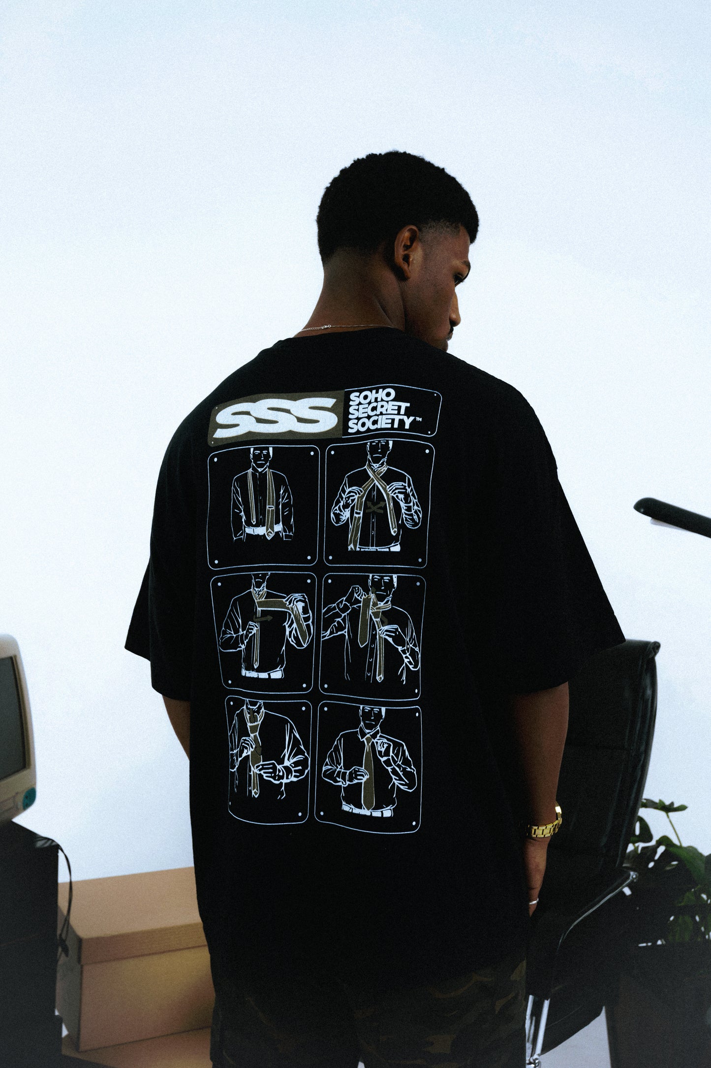Camiseta Heavy Oversized 'Instruction'