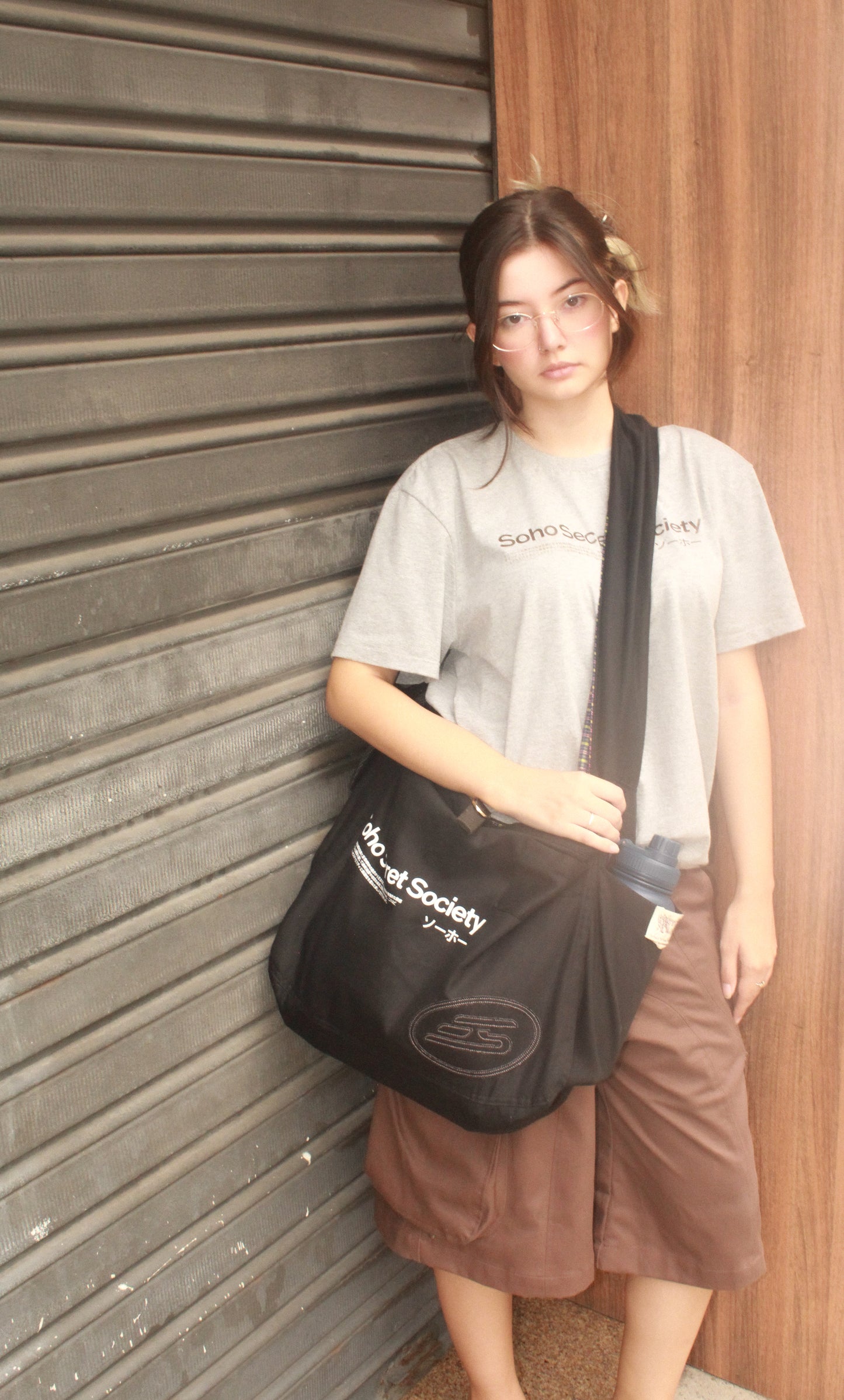Bolsa Reversível 'Plaid' Preta/Xadrez